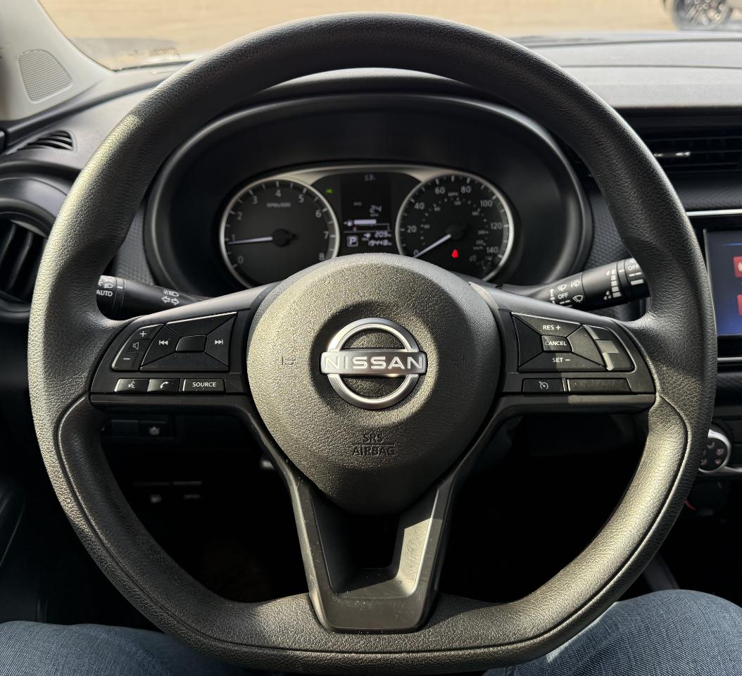 Nissan Kicks S FWD 2023