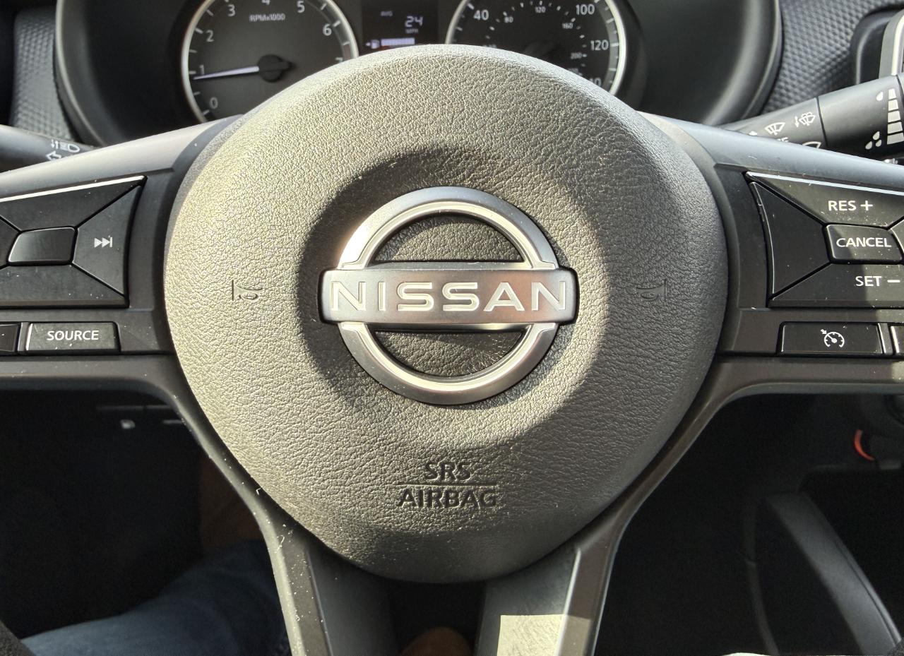 Nissan Kicks S FWD 2023