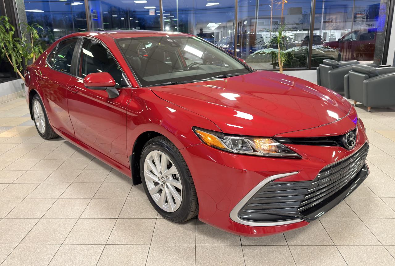 Toyota Camry LE 2023