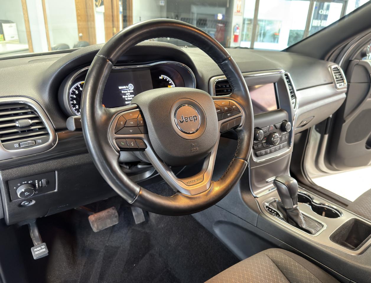 Jeep Grand Cherokee Freedom Edition 4WD 2021