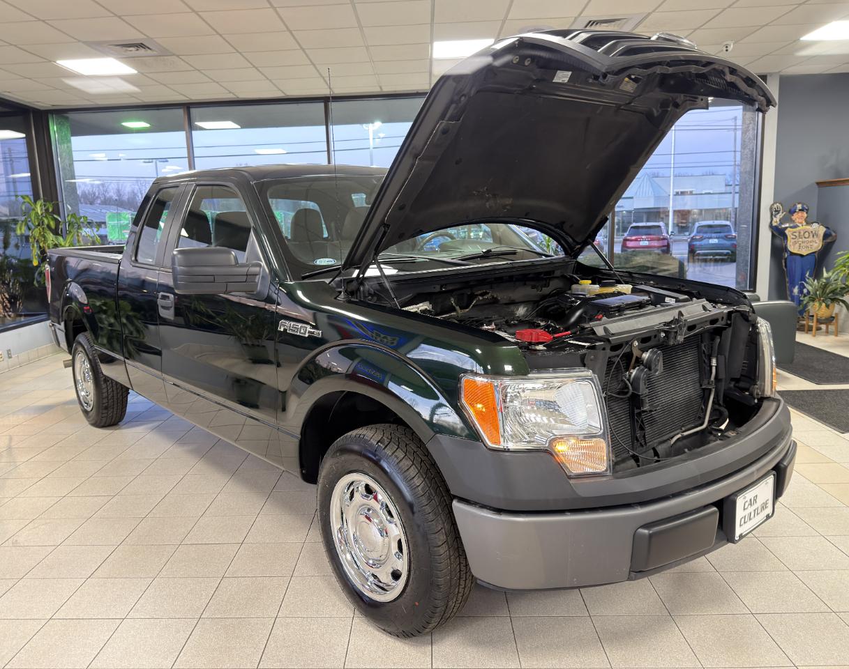 Ford F-150 2WD SuperCab 145" XL 2014
