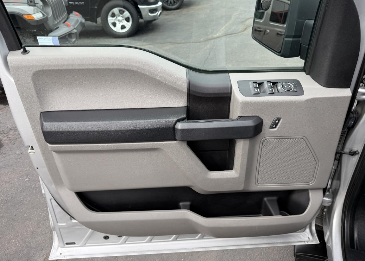 Ford F-150 STX 4WD SuperCrew 5.5' Box 2018