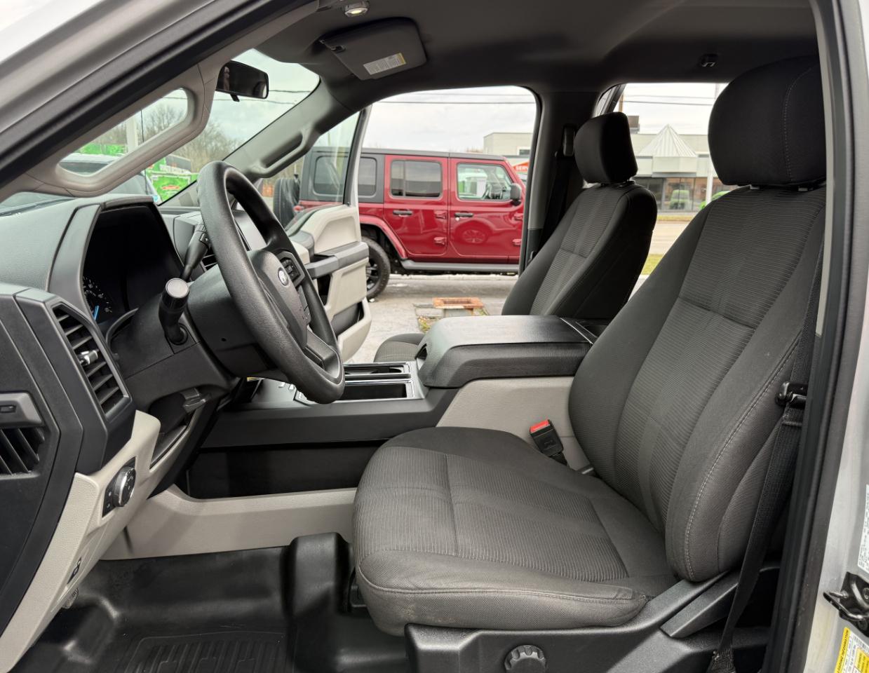 Ford F-150 STX 4WD SuperCrew 5.5' Box 2018