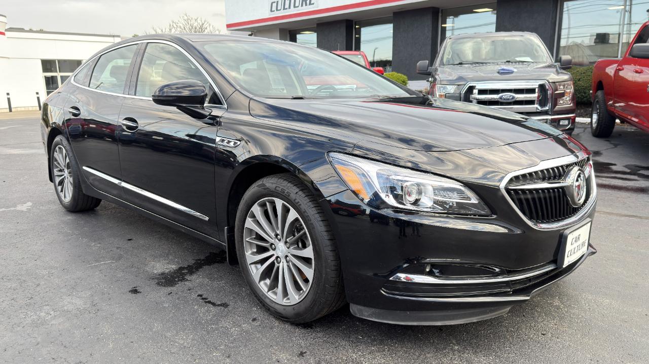 Buick LaCrosse 4dr Sdn Essence FWD 2019
