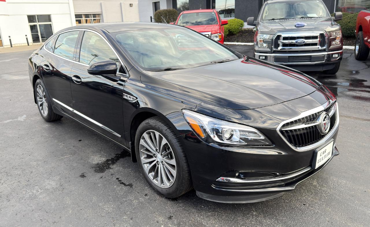 Buick LaCrosse 4dr Sdn Essence FWD 2019