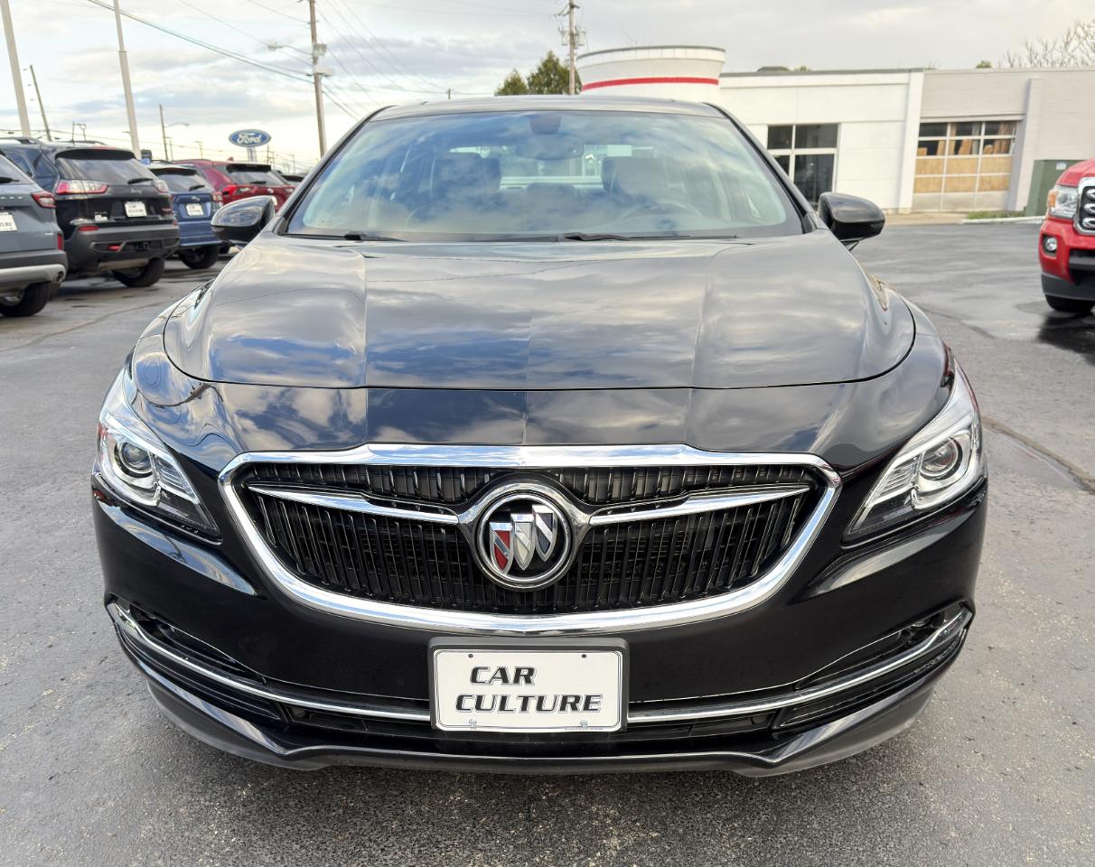 Buick LaCrosse 4dr Sdn Essence FWD 2019