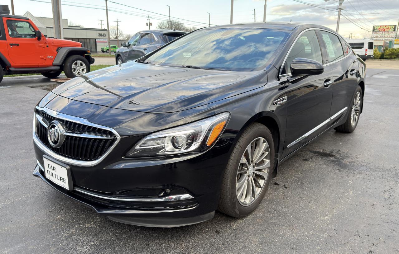 Buick LaCrosse 4dr Sdn Essence FWD 2019
