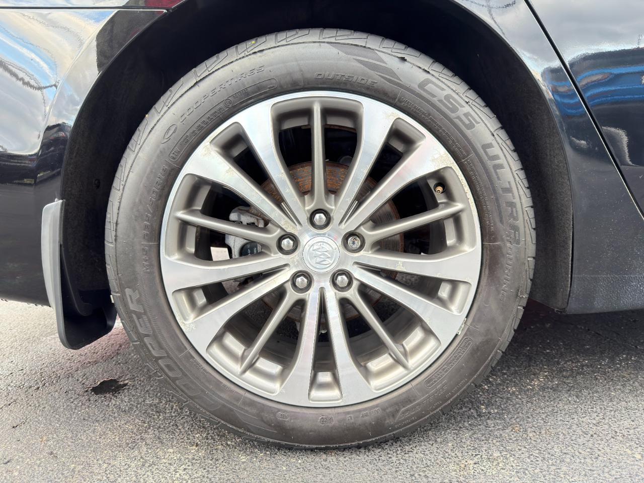Buick LaCrosse 4dr Sdn Essence FWD 2019