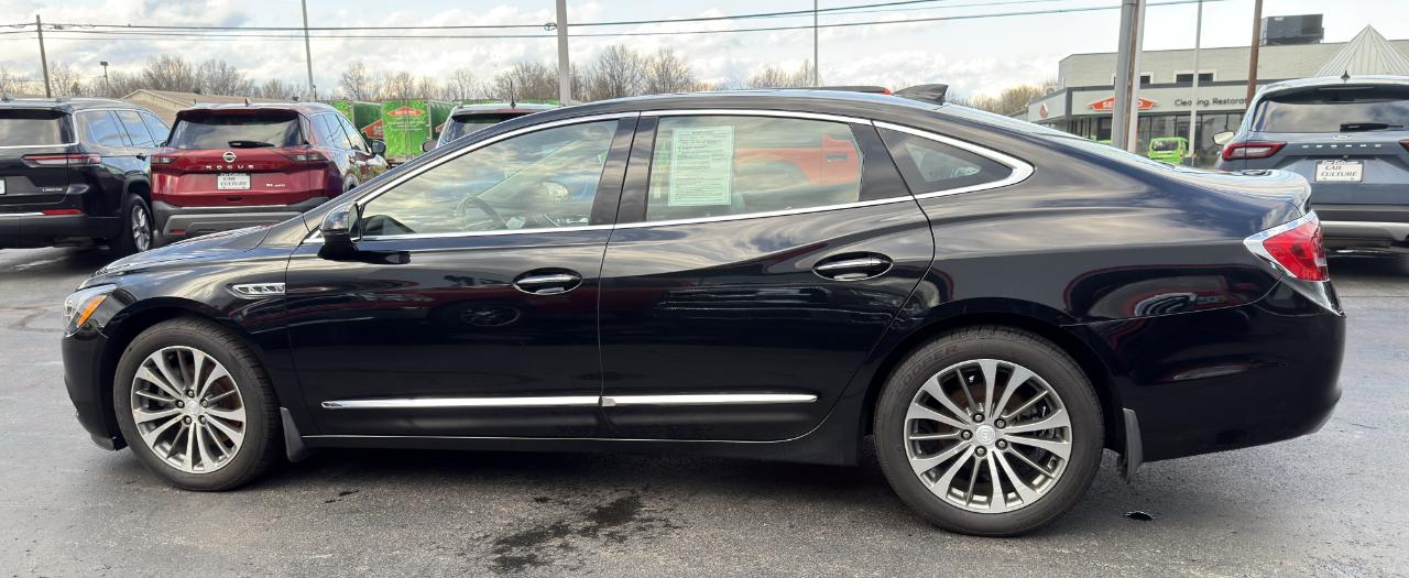 Buick LaCrosse 4dr Sdn Essence FWD 2019