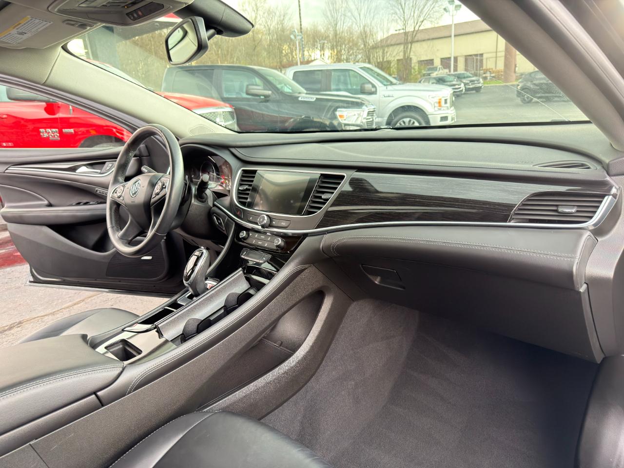 Buick LaCrosse 4dr Sdn Essence FWD 2019