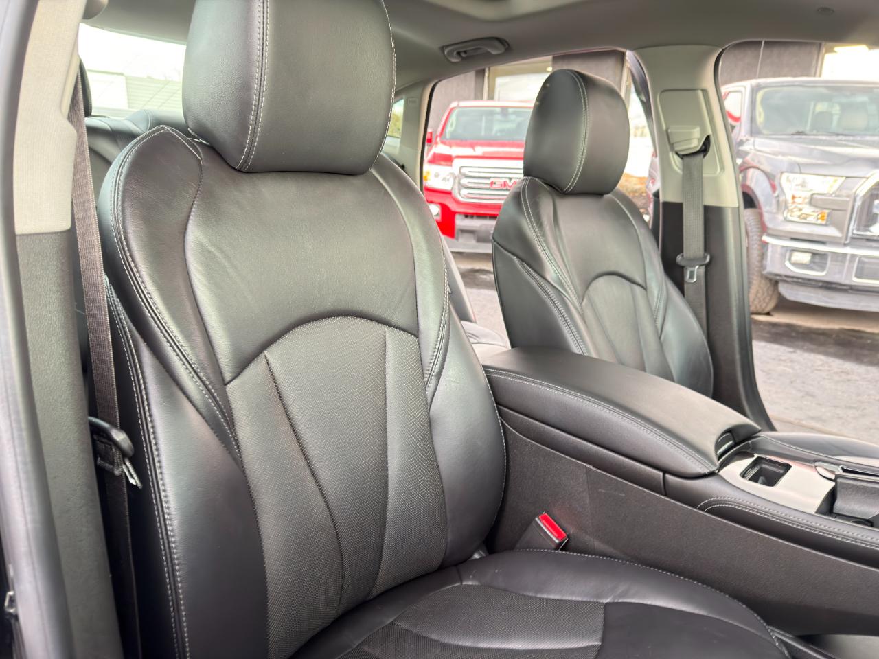 Buick LaCrosse 4dr Sdn Essence FWD 2019