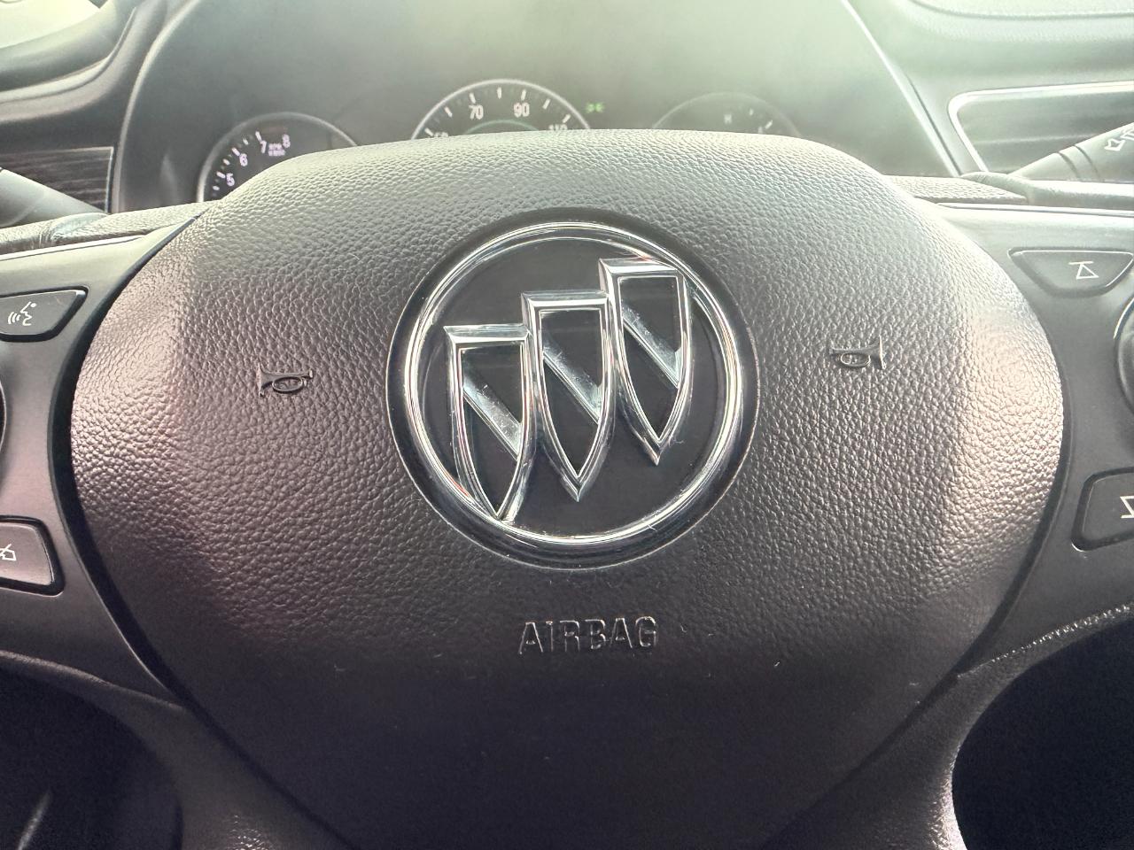 Buick LaCrosse 4dr Sdn Essence FWD 2019
