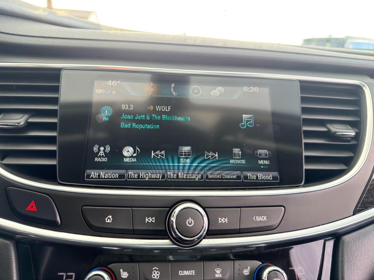 Buick LaCrosse 4dr Sdn Essence FWD 2019