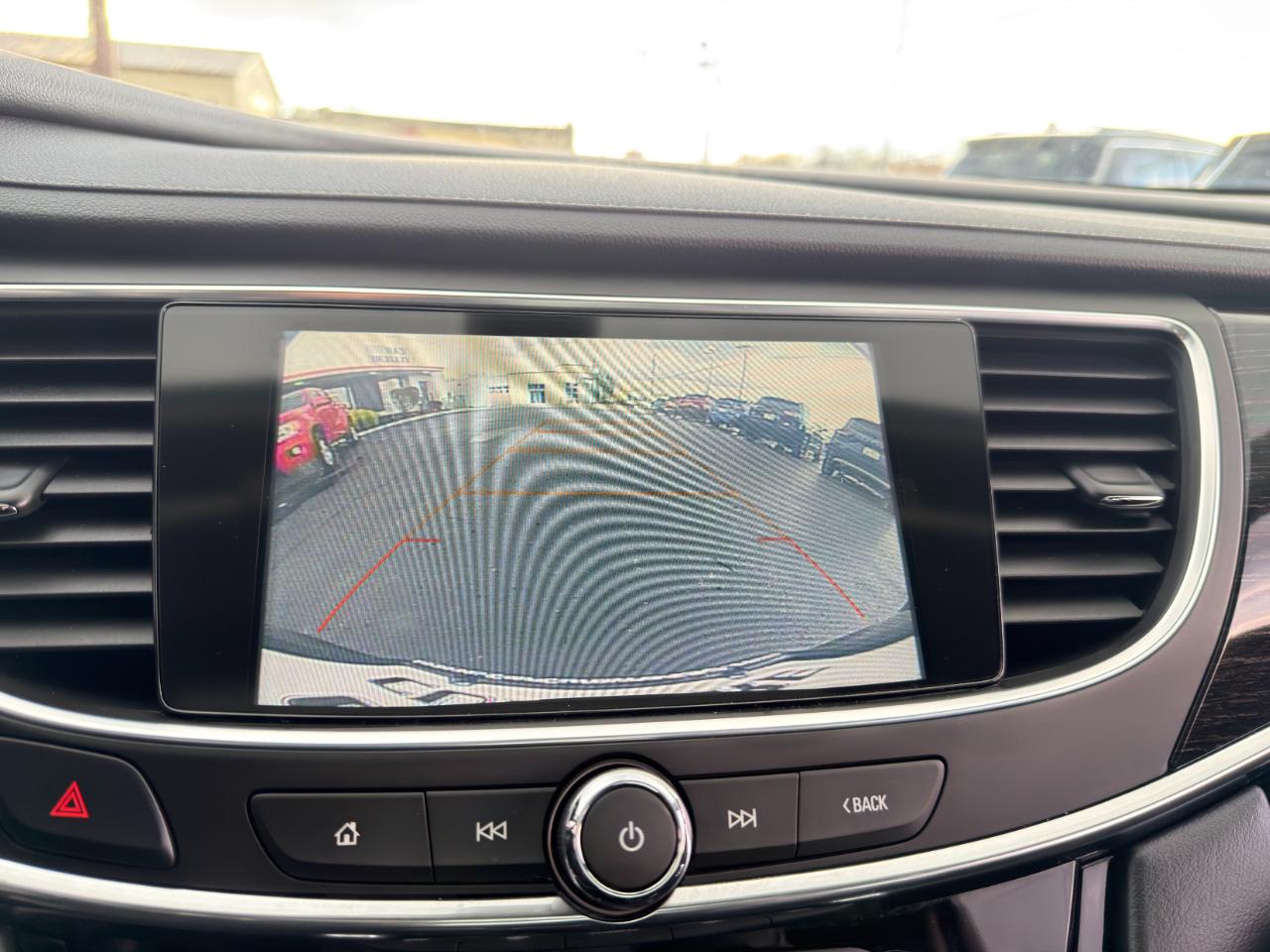 Buick LaCrosse 4dr Sdn Essence FWD 2019