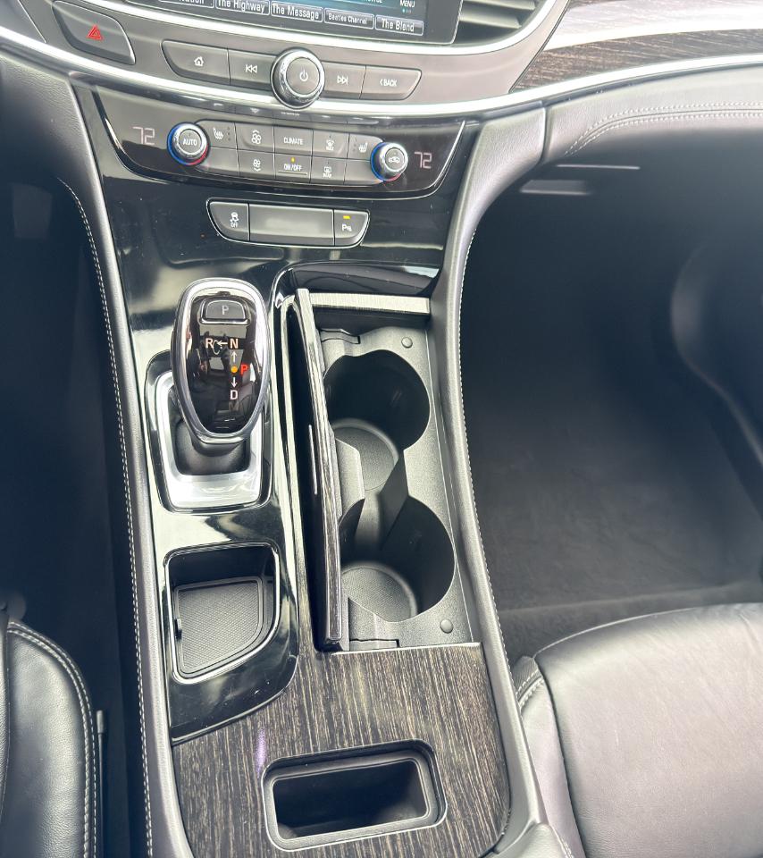 Buick LaCrosse 4dr Sdn Essence FWD 2019