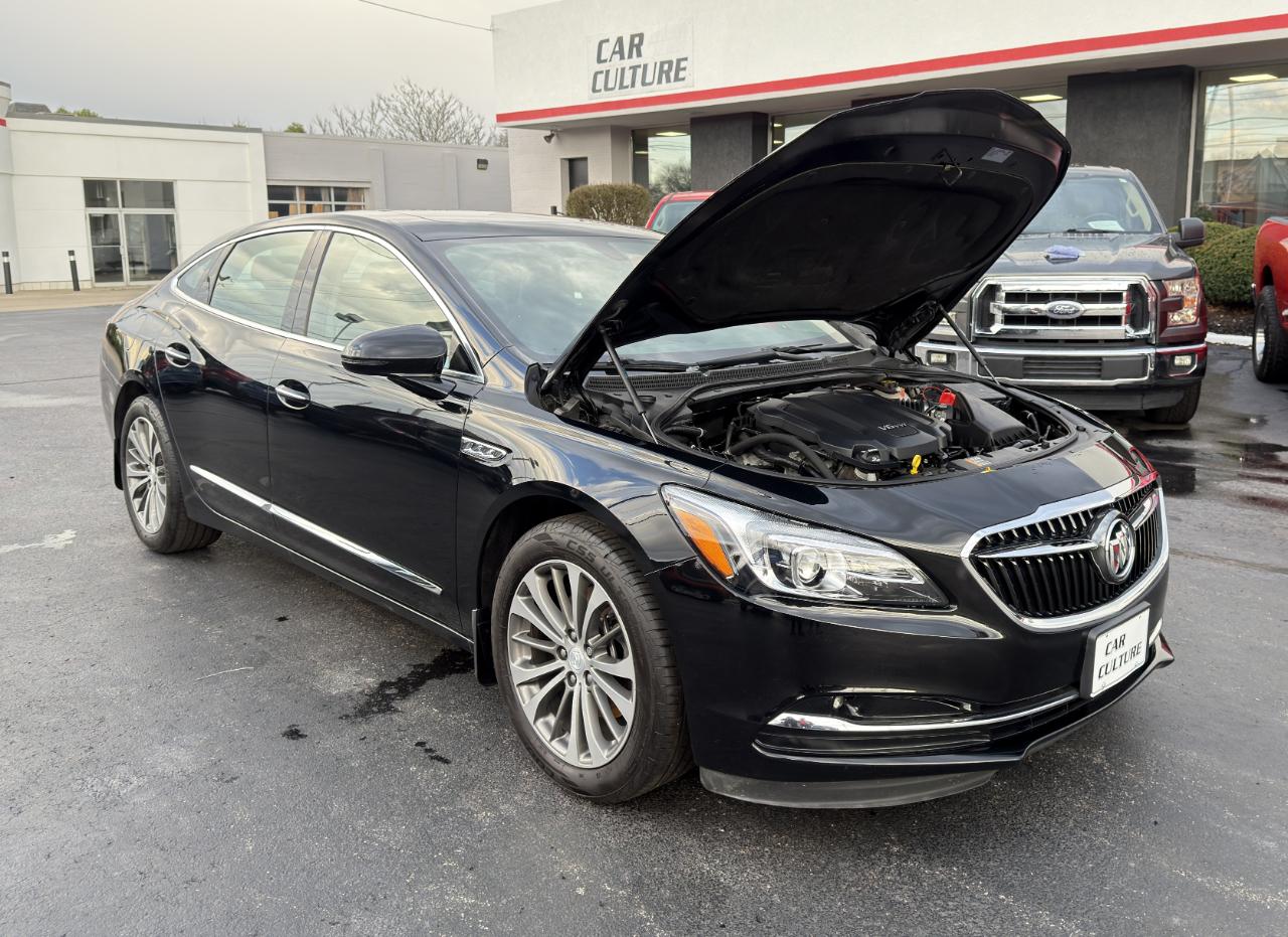 Buick LaCrosse 4dr Sdn Essence FWD 2019