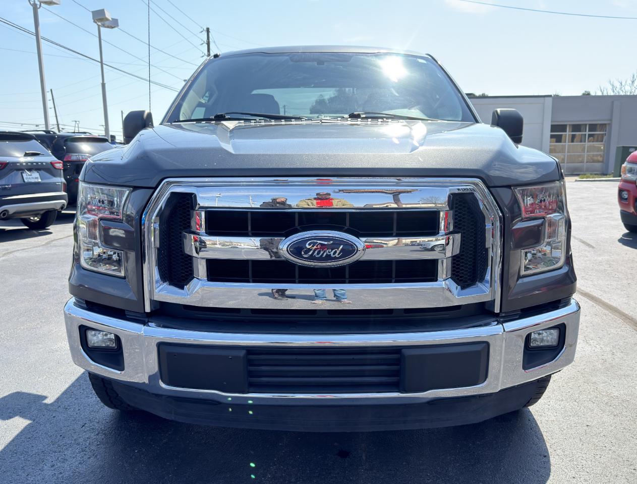 Ford F-150 XLT SuperCab 2WD 2016