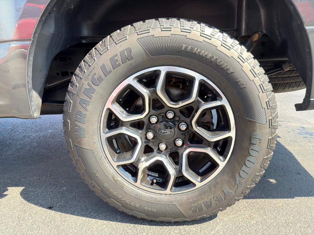Ford F-150 XLT SuperCab 2WD 2016
