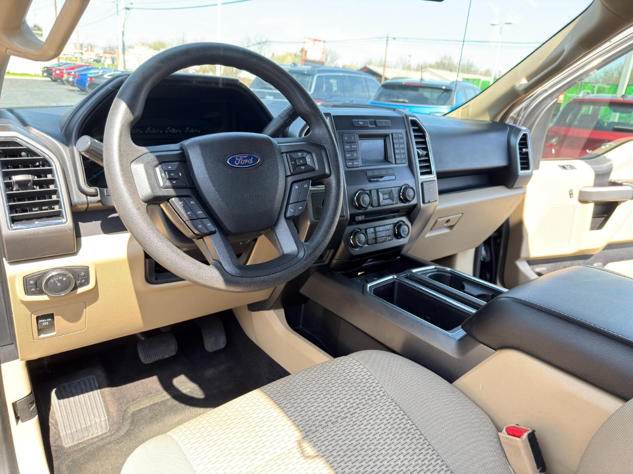 Ford F-150 XLT SuperCab 2WD 2016