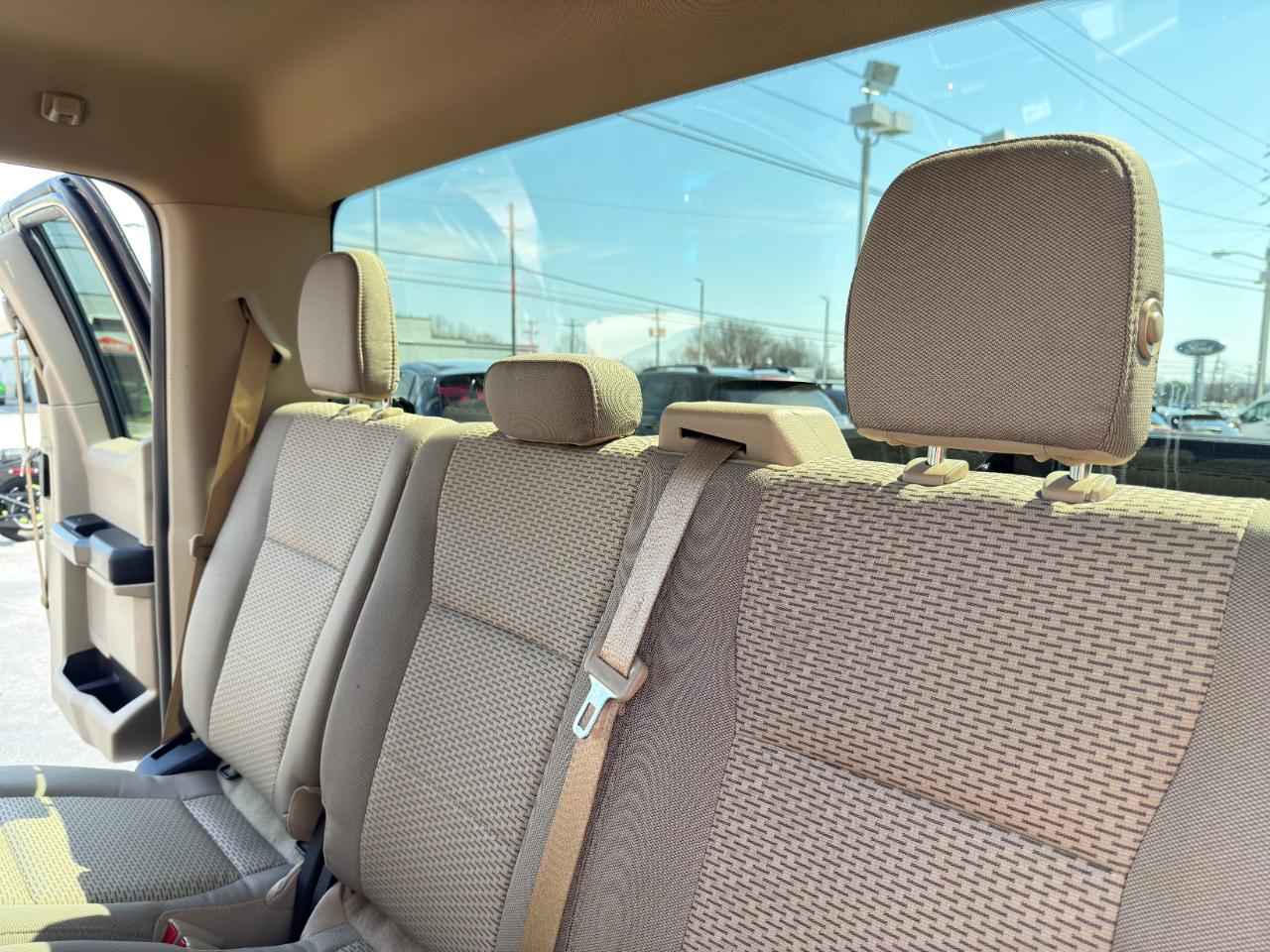 Ford F-150 XLT SuperCab 2WD 2016
