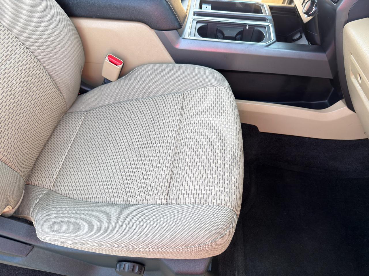 Ford F-150 XLT SuperCab 2WD 2016