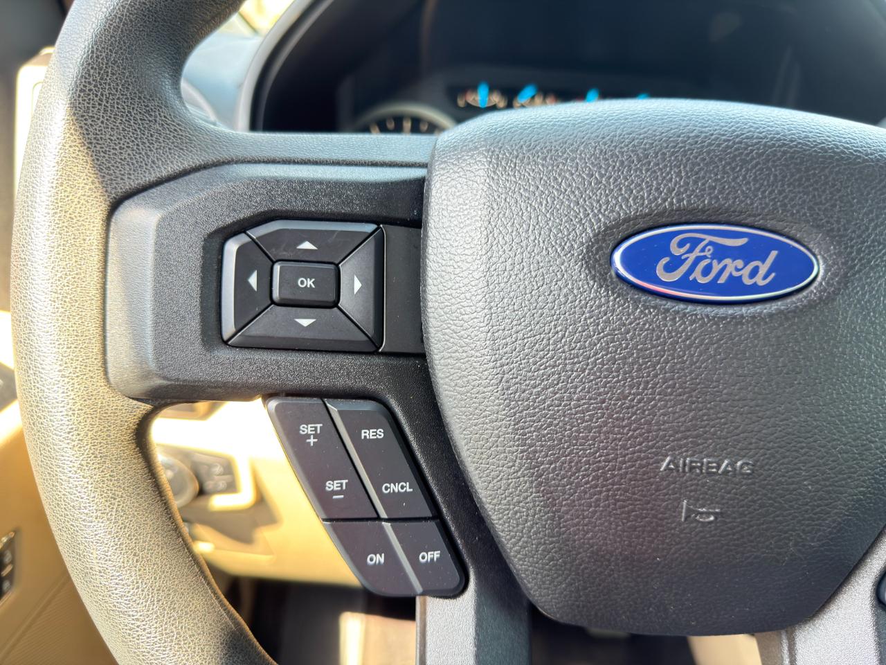 Ford F-150 XLT SuperCab 2WD 2016