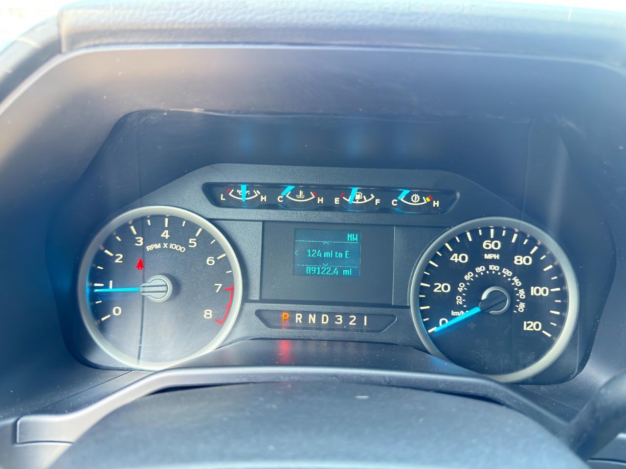 Ford F-150 XLT SuperCab 2WD 2016