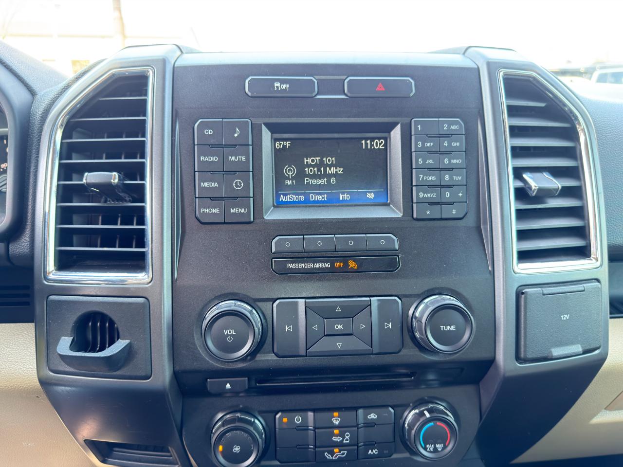 Ford F-150 XLT SuperCab 2WD 2016