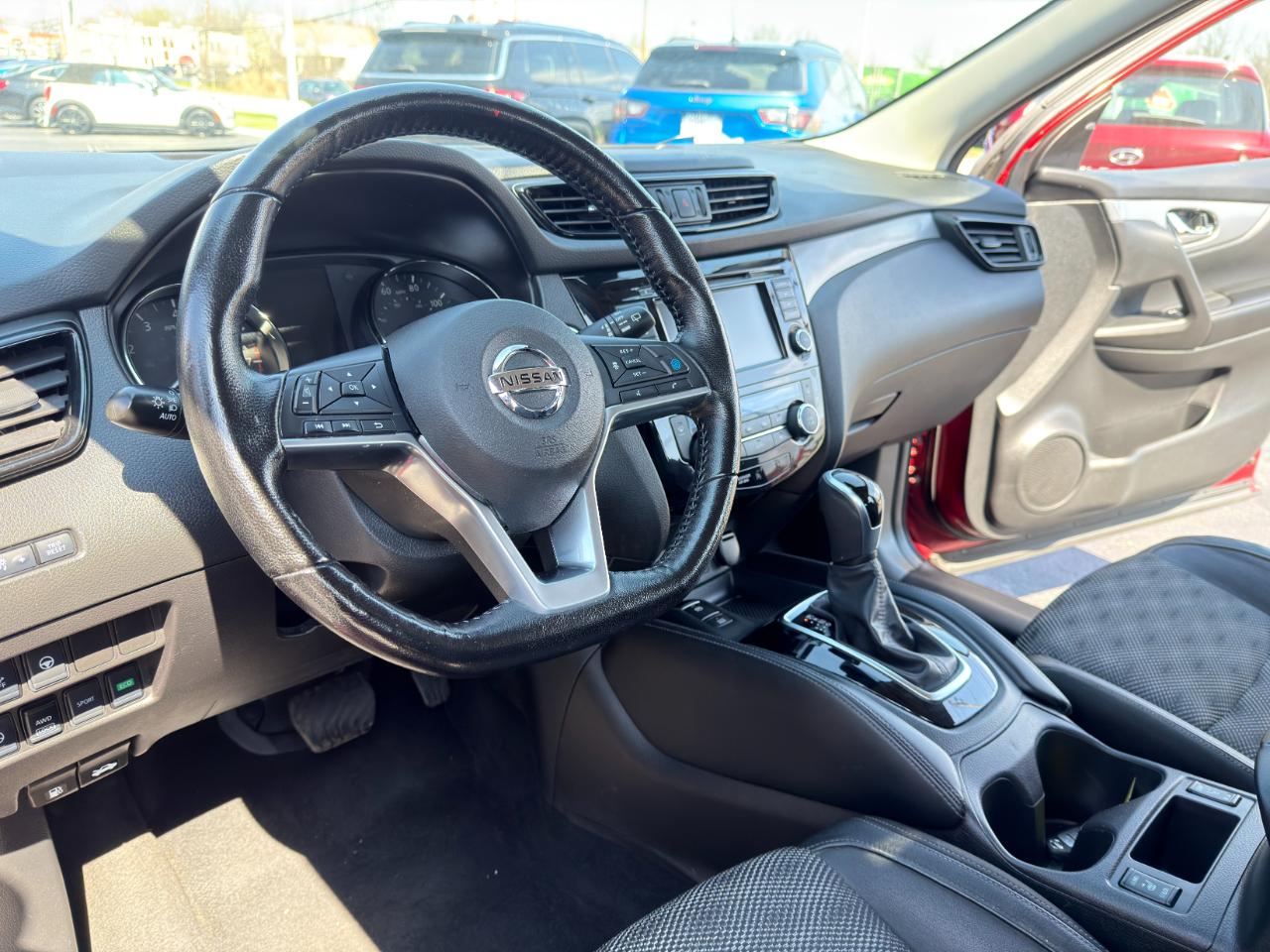 Nissan Rogue Sport SV AWD 2020