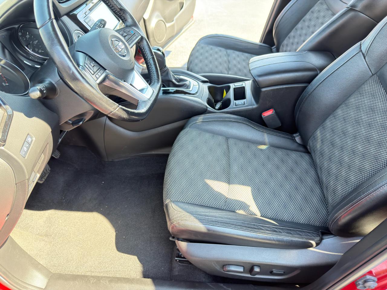 Nissan Rogue Sport SV AWD 2020