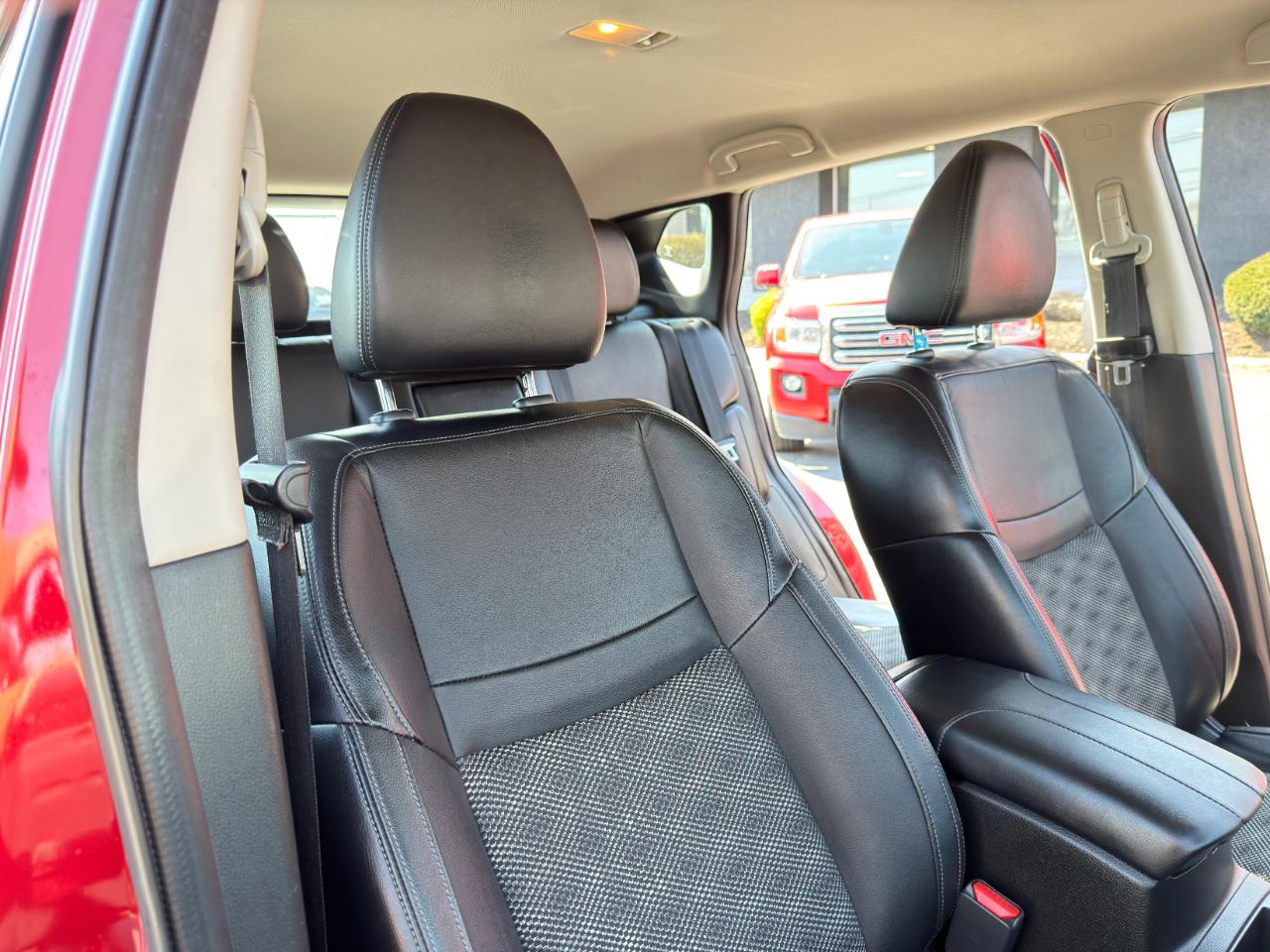 Nissan Rogue Sport SV AWD 2020