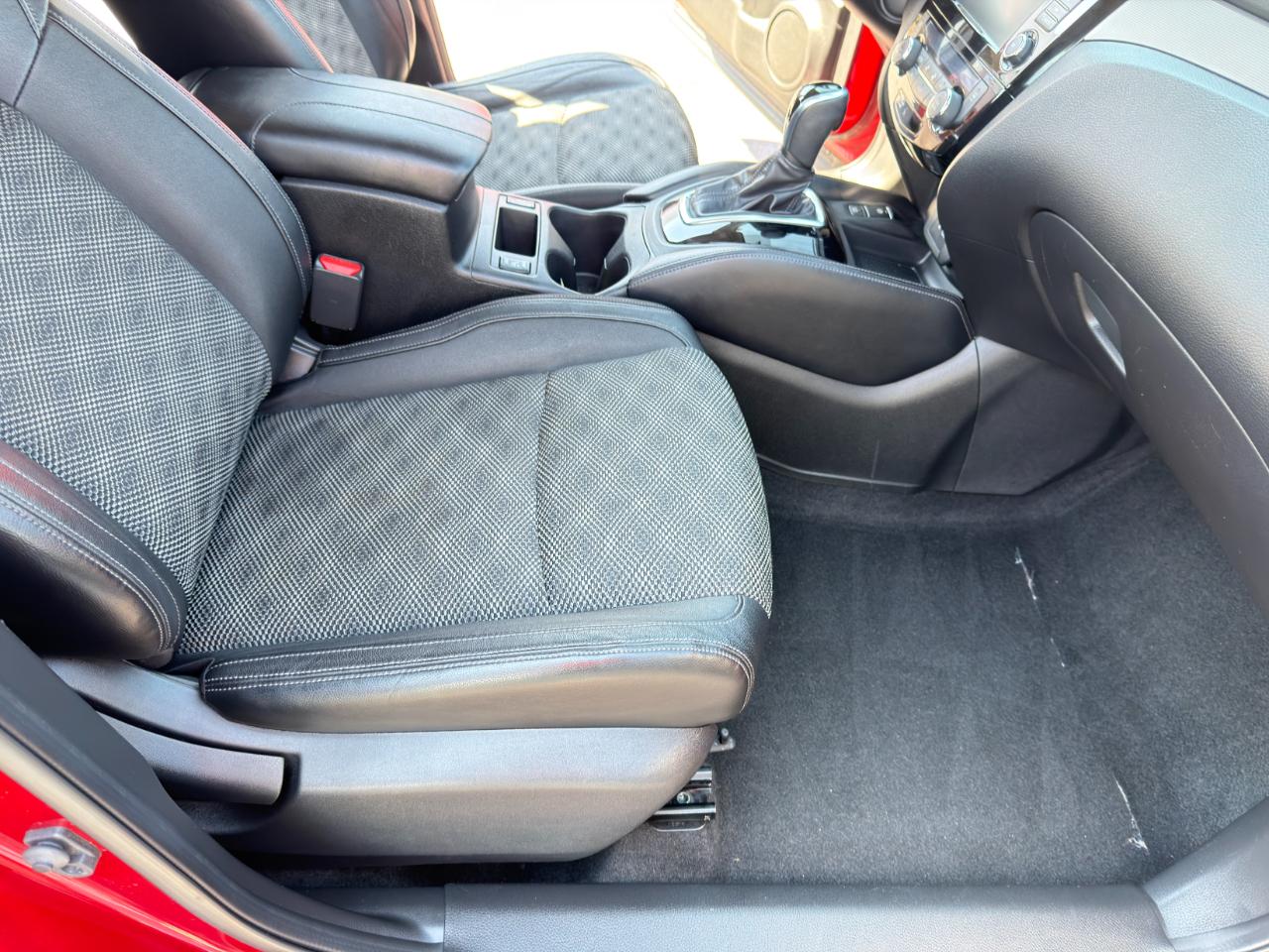 Nissan Rogue Sport SV AWD 2020