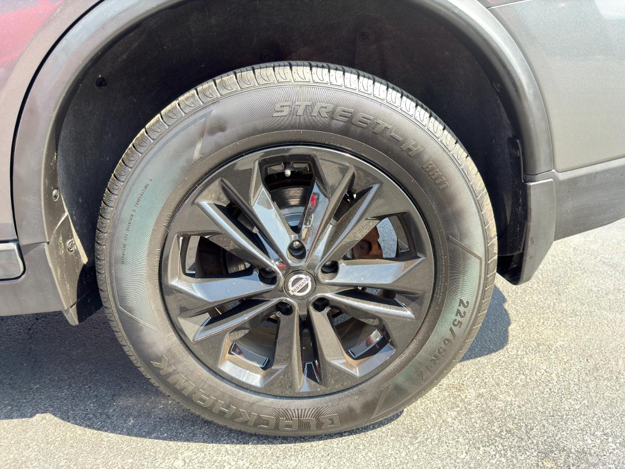 Nissan Rogue S AWD 2018