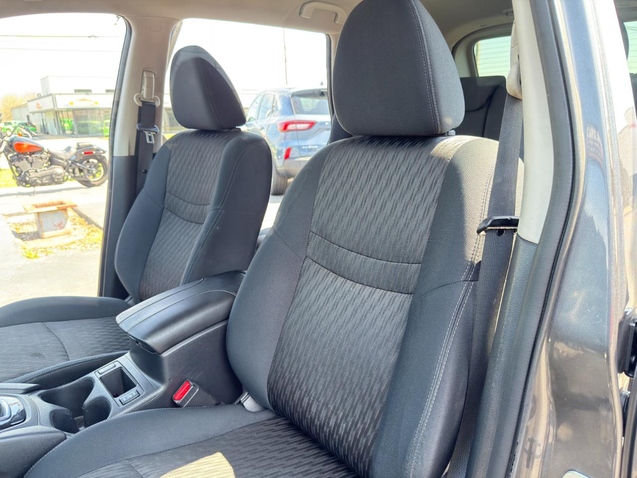 Nissan Rogue S AWD 2018