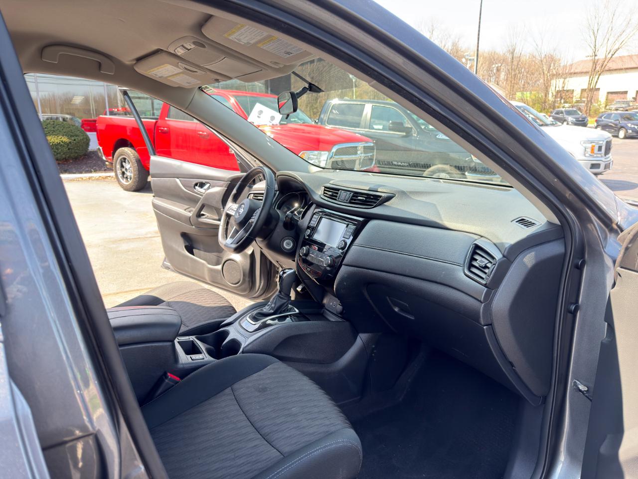 Nissan Rogue S AWD 2018