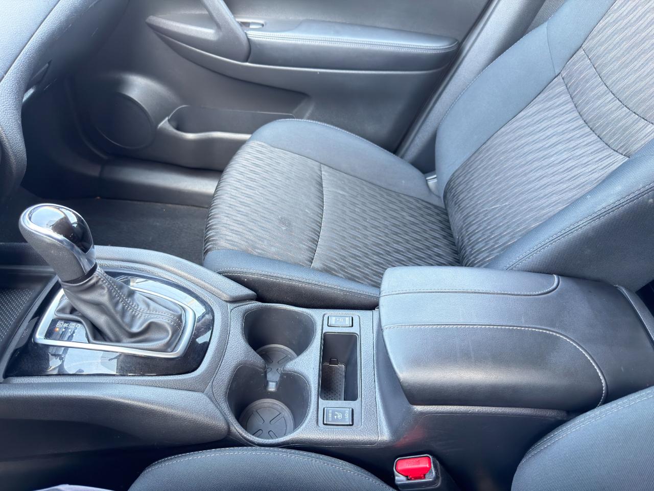 Nissan Rogue S AWD 2018