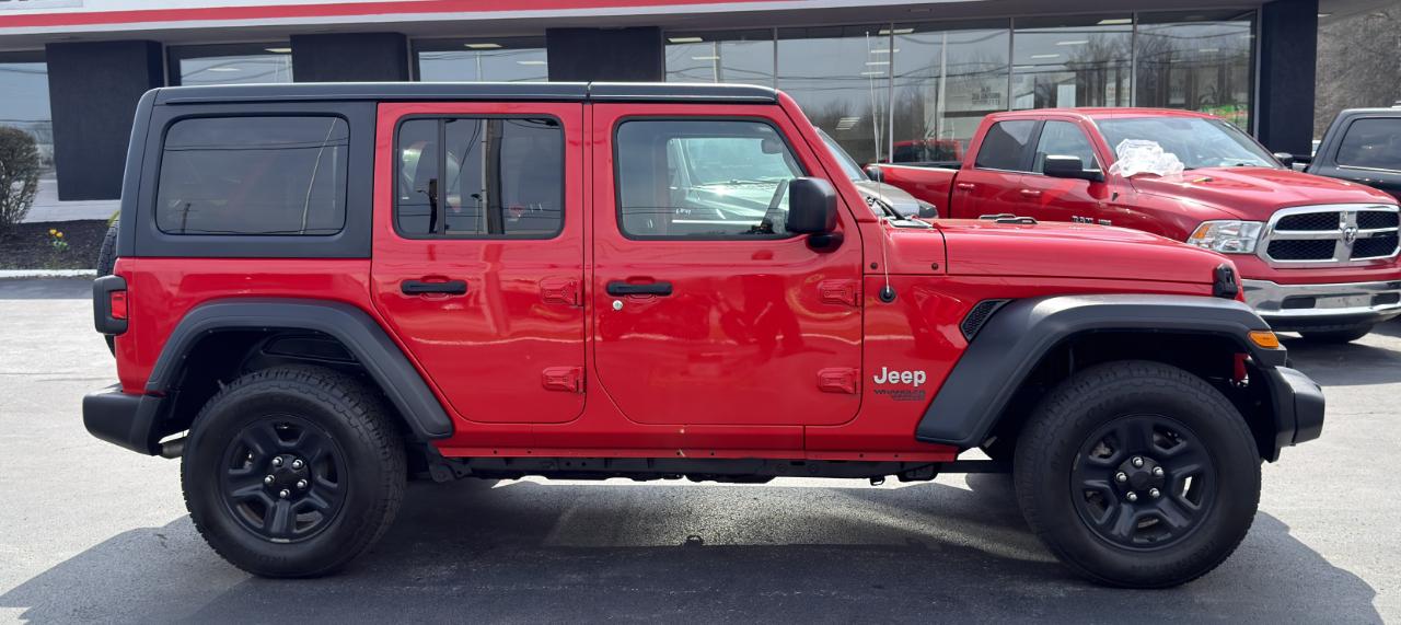 Jeep Wrangler Unlimited Sport 4WD 2018