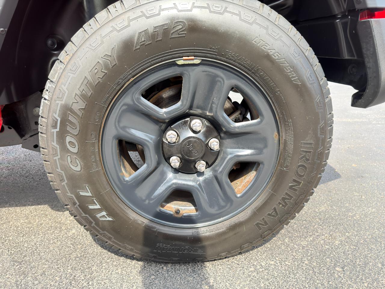 Jeep Wrangler Unlimited Sport 4WD 2018