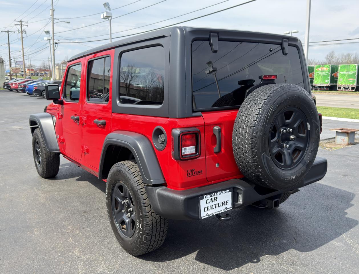 Jeep Wrangler Unlimited Sport 4WD 2018