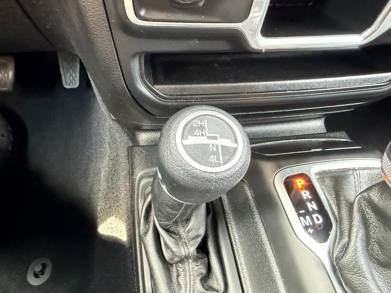 Jeep Wrangler Unlimited Sport 4WD 2018