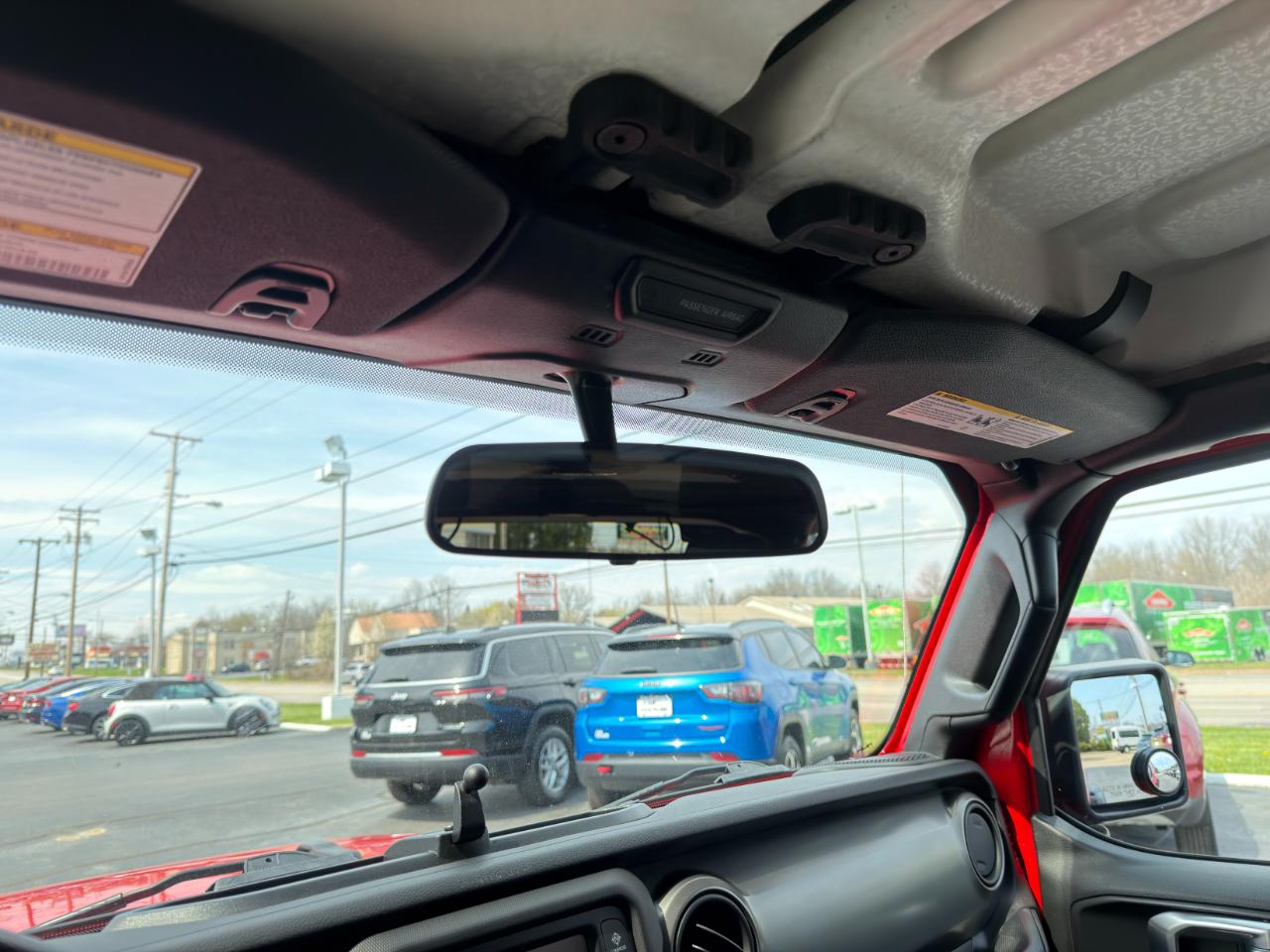 Jeep Wrangler Unlimited Sport 4WD 2018