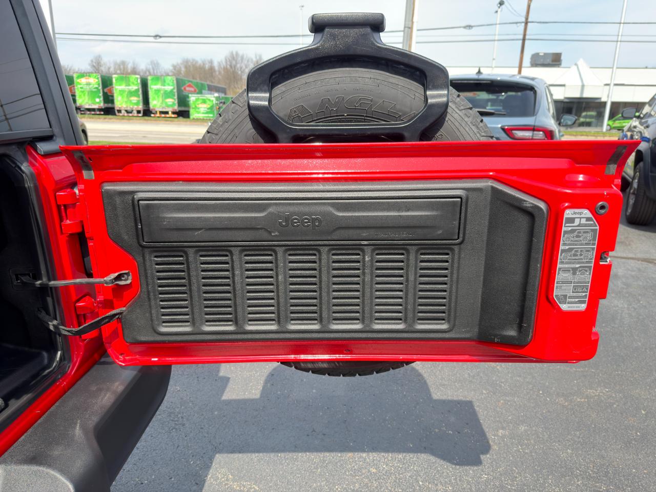 Jeep Wrangler Unlimited Sport 4WD 2018