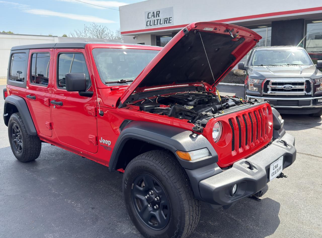 Jeep Wrangler Unlimited Sport 4WD 2018