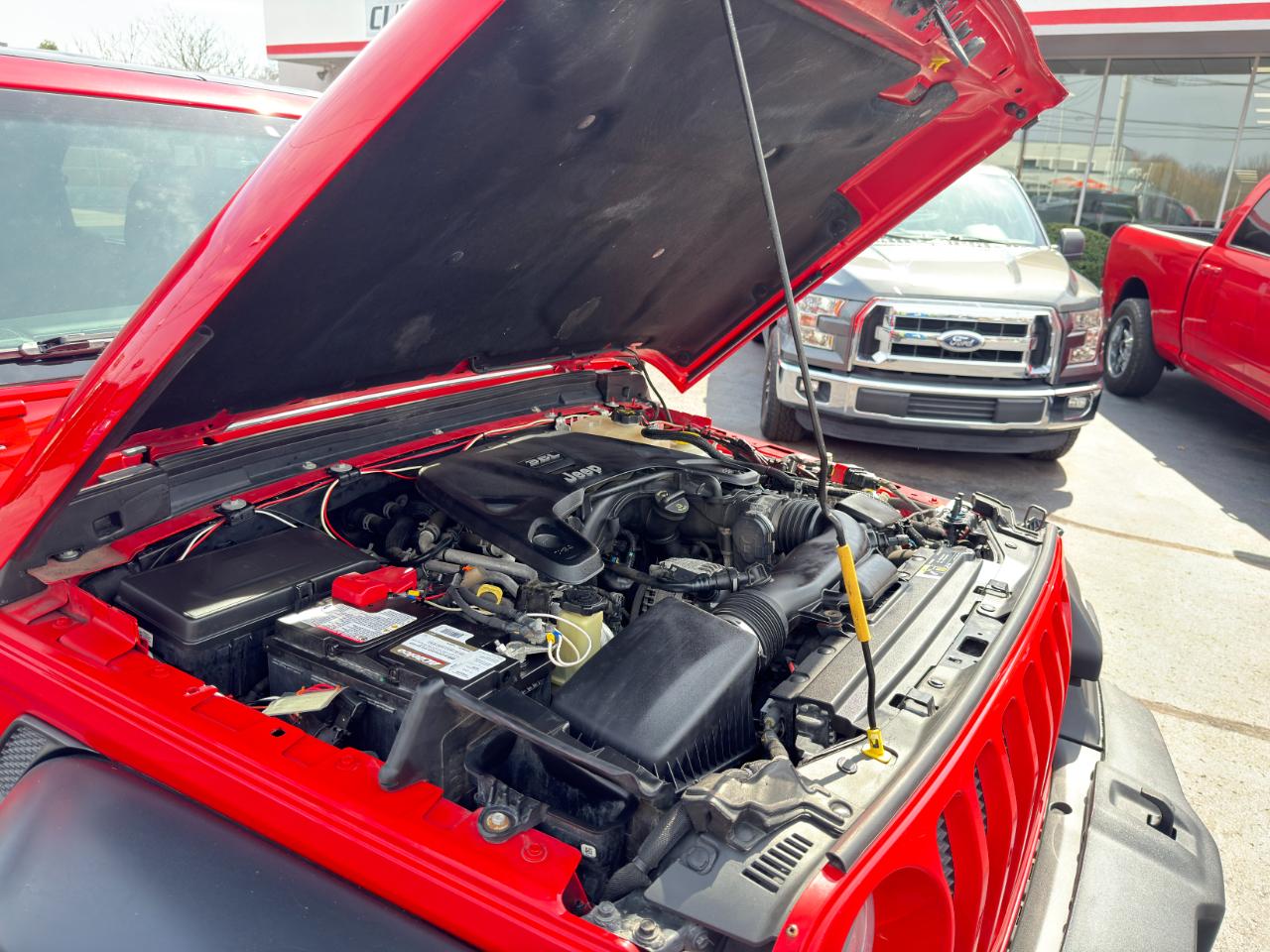 Jeep Wrangler Unlimited Sport 4WD 2018