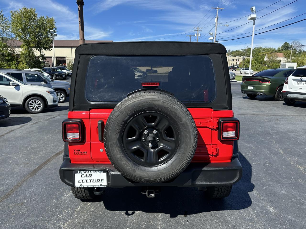 Jeep Wrangler Unlimited Sport 4WD 2018