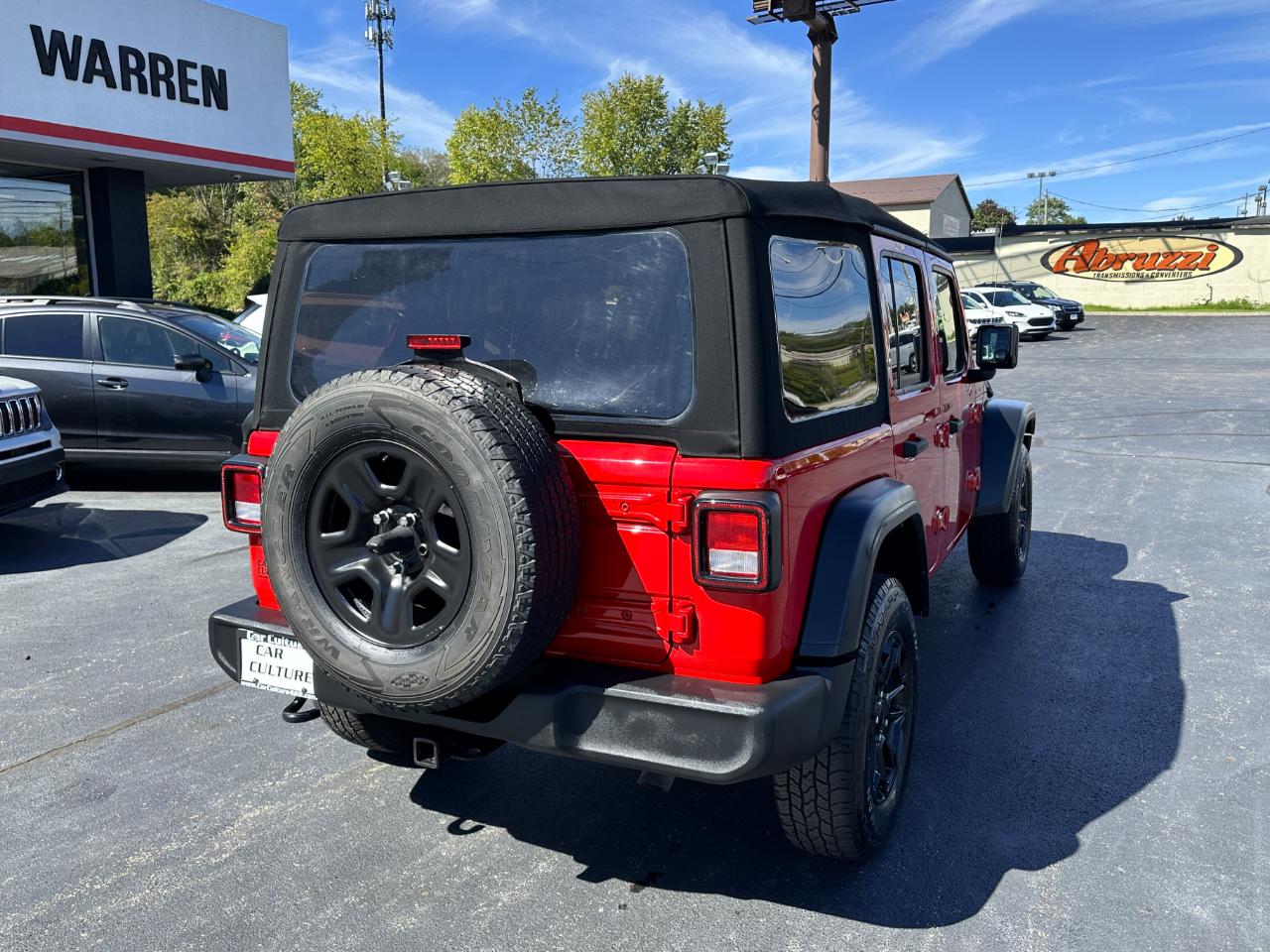 Jeep Wrangler Unlimited Sport 4WD 2018