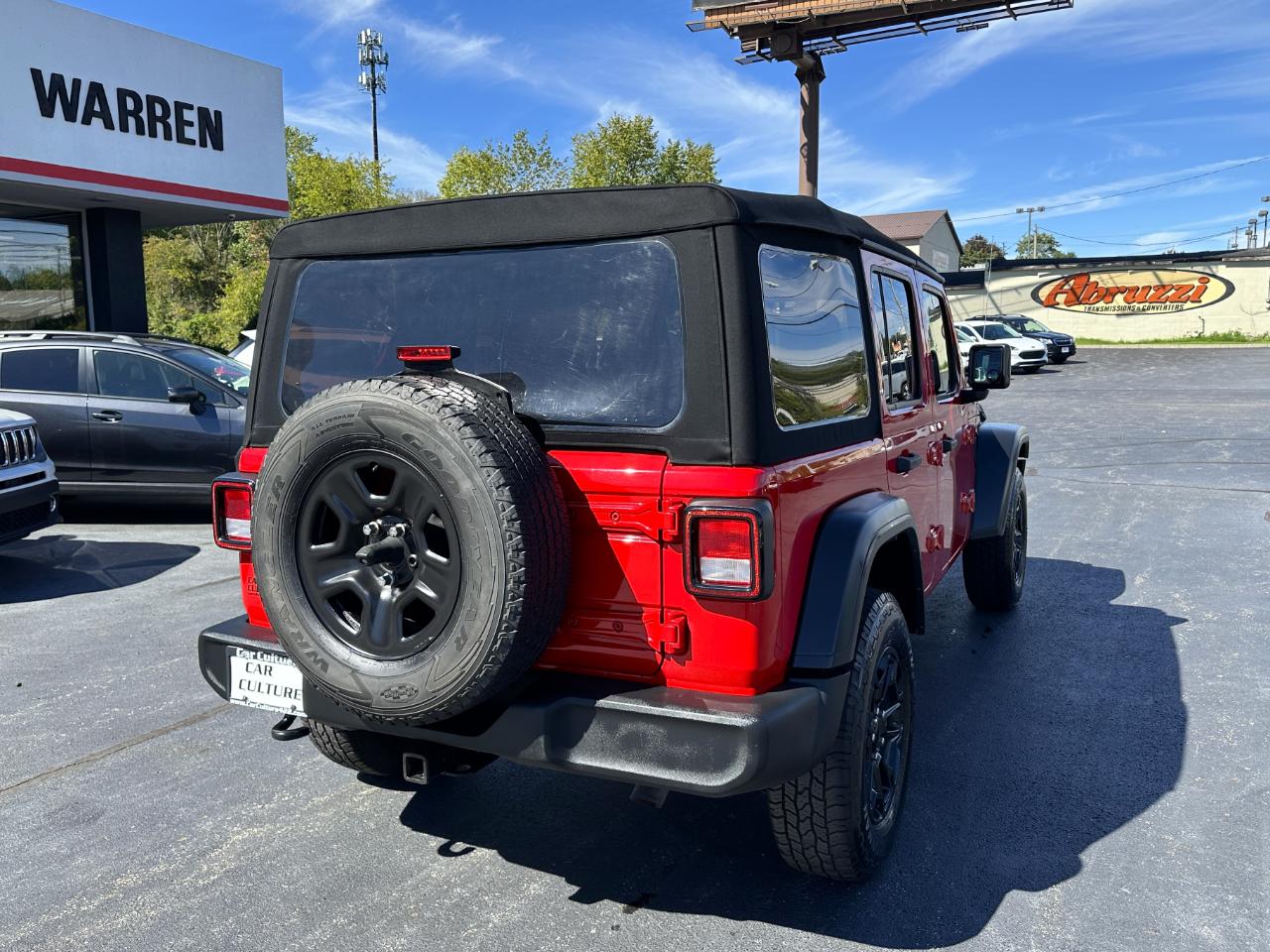 Jeep Wrangler Unlimited Sport 4WD 2018