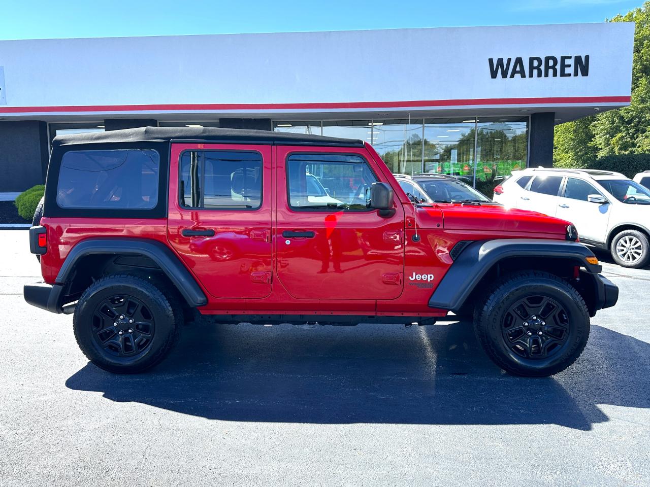Jeep Wrangler Unlimited Sport 4WD 2018
