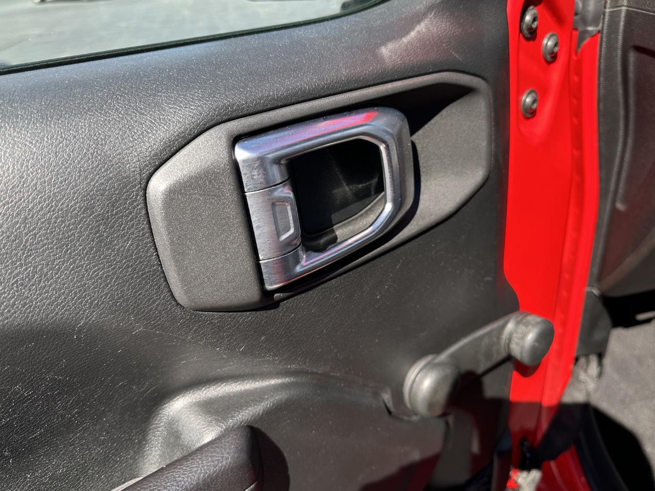 Jeep Wrangler Unlimited Sport 4WD 2018