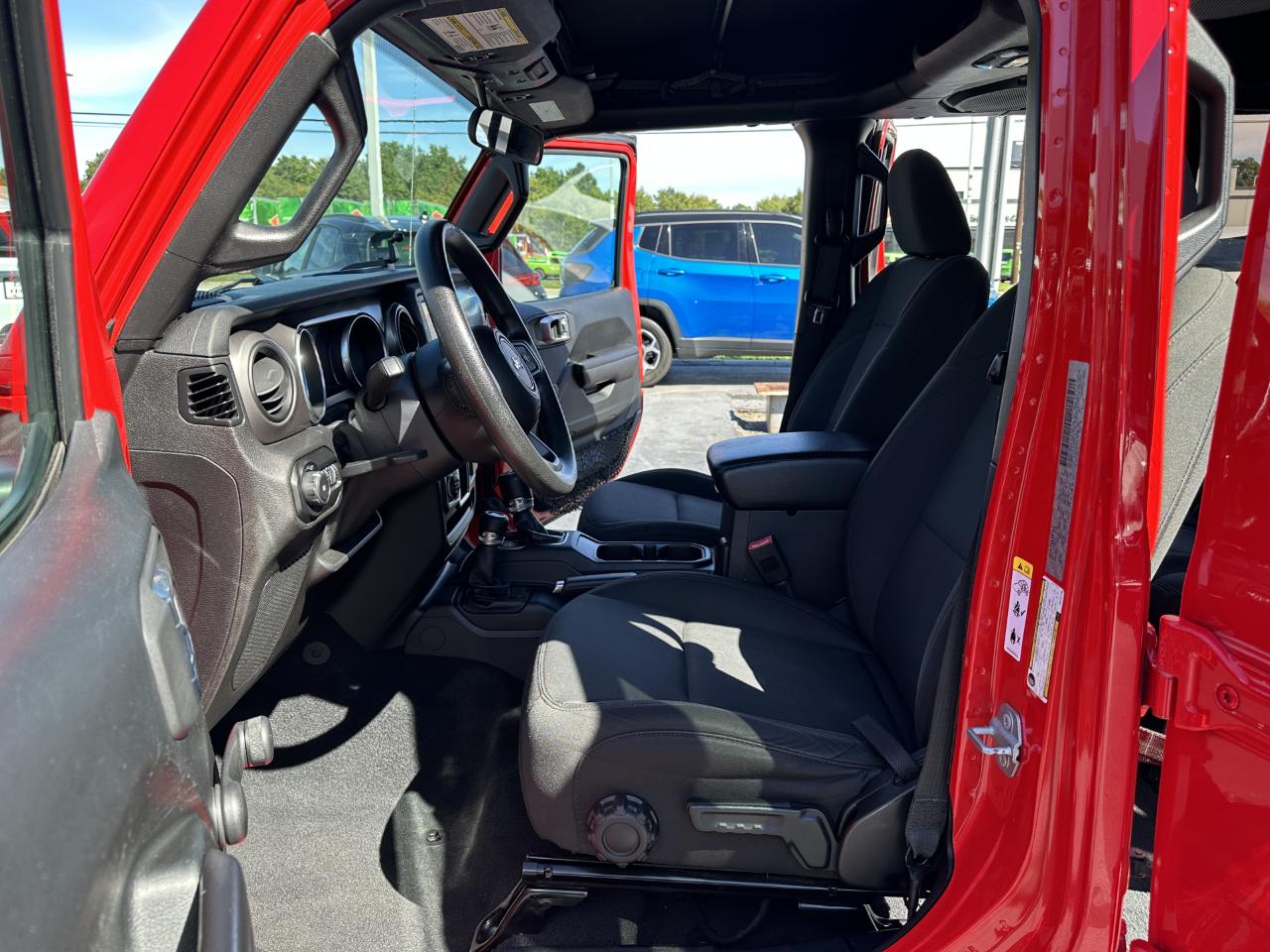 Jeep Wrangler Unlimited Sport 4WD 2018